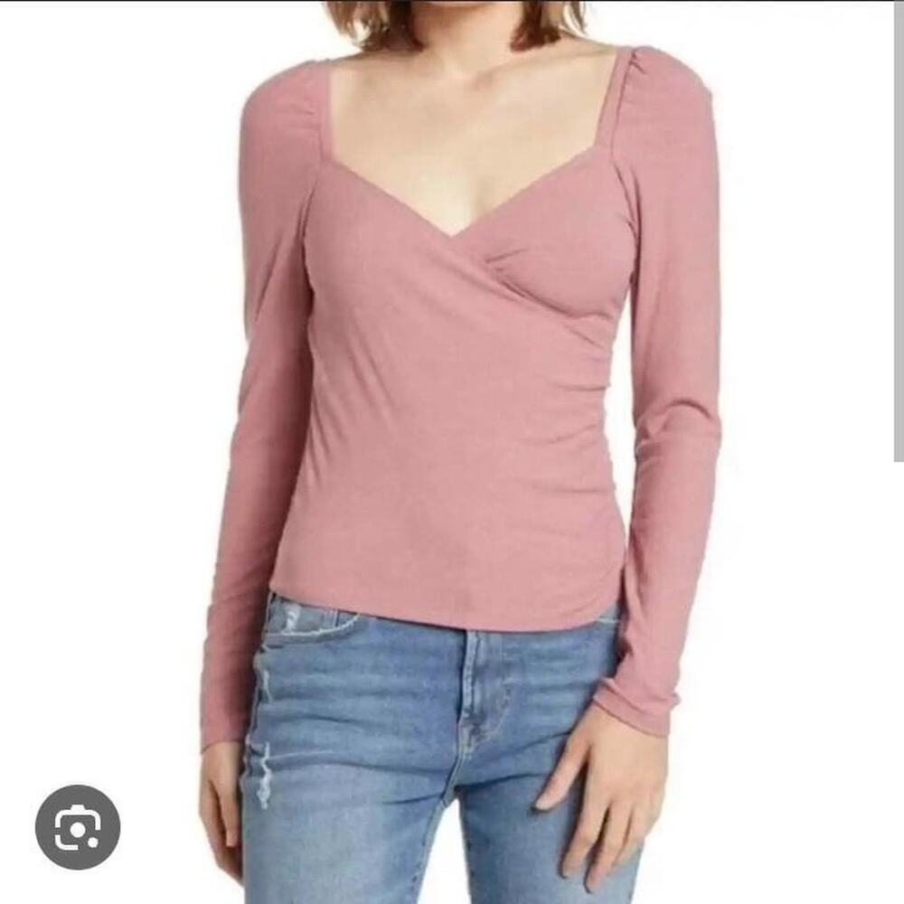 NWT Abound Nostalgia V Neck Wrap Top Size Small